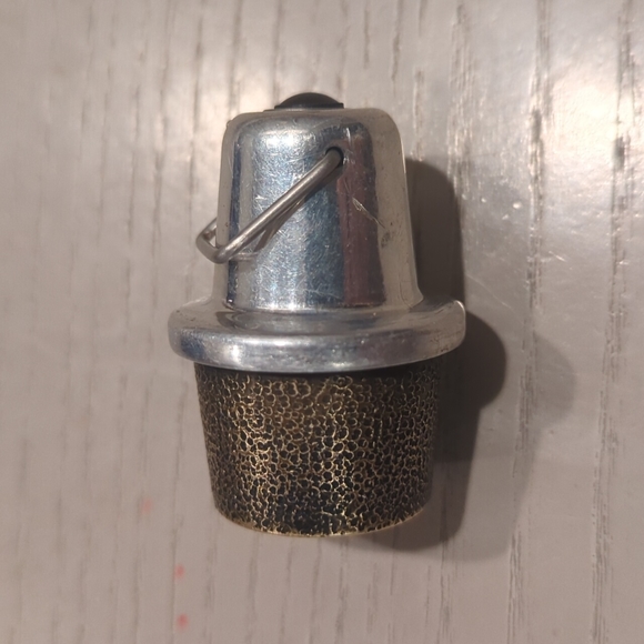 Vintage pressure cooker regulator/jiggler - Picture 4 of 5